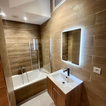 3-pieces Flat With Private Garden & Bbq * Beausoleil